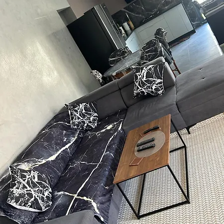 Grande Avec Piscine Villa *